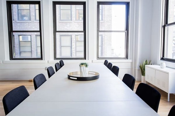 Organiser un séminaire mémorable : Les meilleurs lieux et astuces pour une rencontre professionnelle réussie