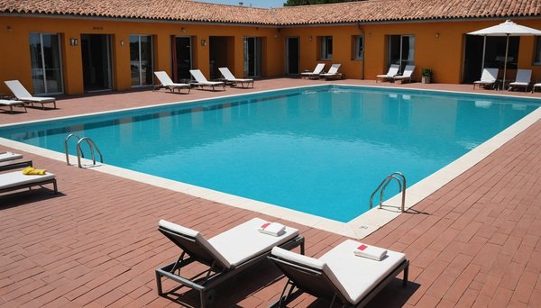 Comment choisir un hôtel avec piscine à Perpignan adapté à votre escapade romantique ou familiale